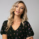 Rochie mini cu maneca bufanta de culoare neagra cu imprimeu floral - Minimalis România