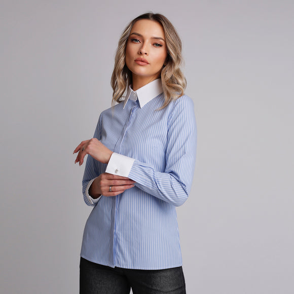 Cămașă elegantă de damă albastra cu dungi fine si nasturi inimioare - Minimalis România