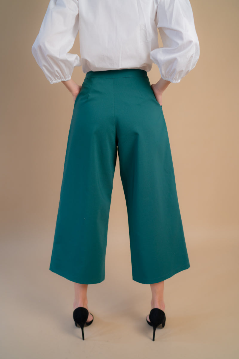 Pantaloni evazati 3/4 verzi si rosii, model culotte