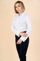 Camasa alba eleganta slimfit cu butoni in forma de fundite negre - Minimalis România
