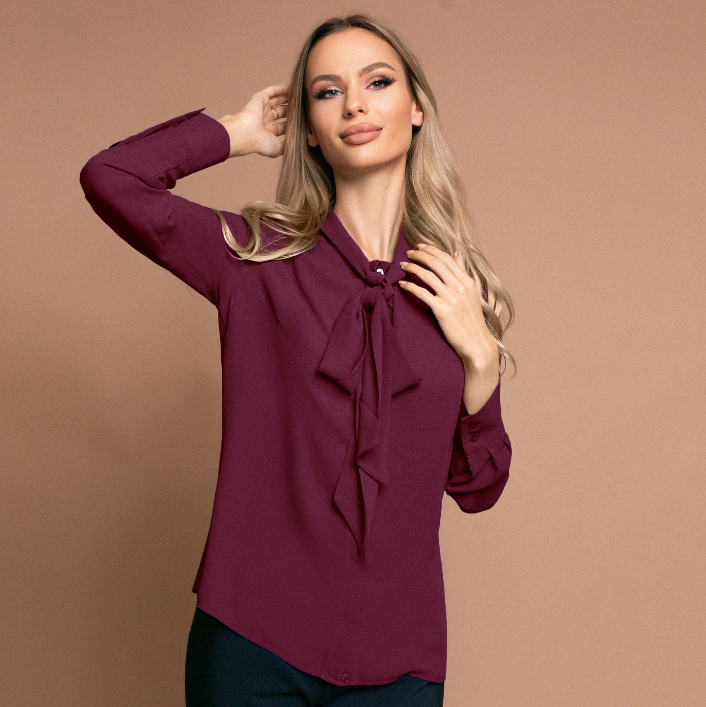 Camasa delicata cu funda de culoare bordeaux