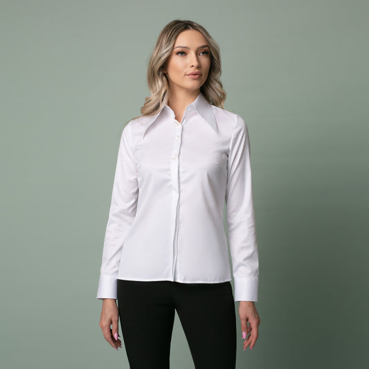Cămașă elegantă de damă alba, cu guler supradimensionat și nasturi inimioare