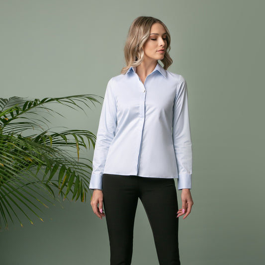 Cămașă elegantă de damă albastru deschis și nasturi inimioare - Minimalis România