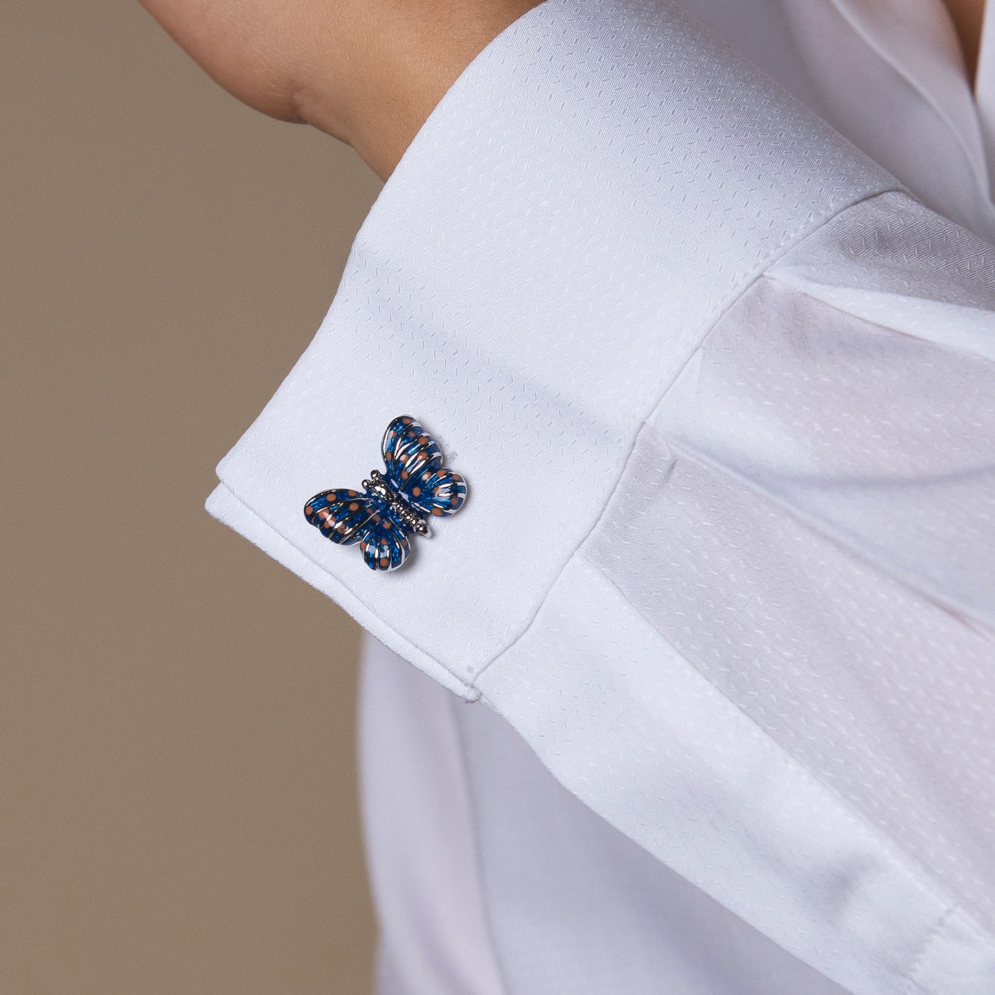 Butoni pentru camasi in forma de Fluturi albastri