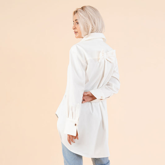 Camasa oversize lunga cu funda la spate, alb natur