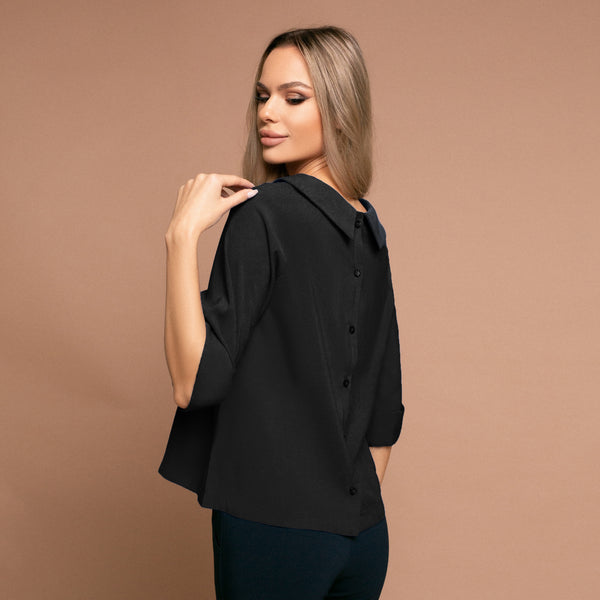 Bluza neagra cu guler mic, maneca 3 sferturi si nasturi la spate 2