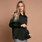 Camasa de culoare neagra, lejera cu maneca lunga si croiala loose fit